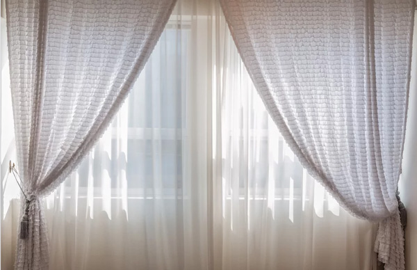 different types of curtains